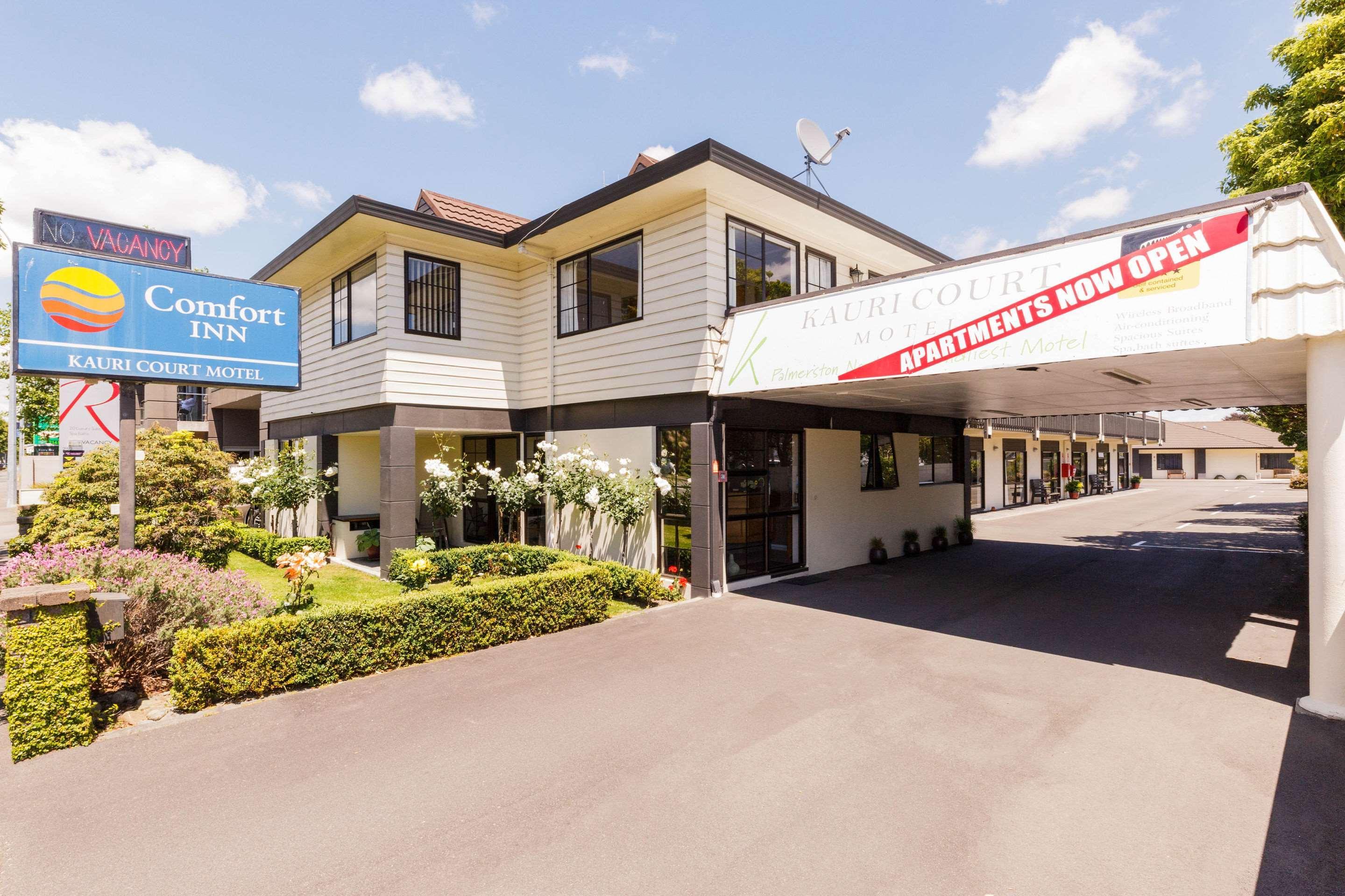Kauri Court Motel Палмерстън Норт Екстериор снимка