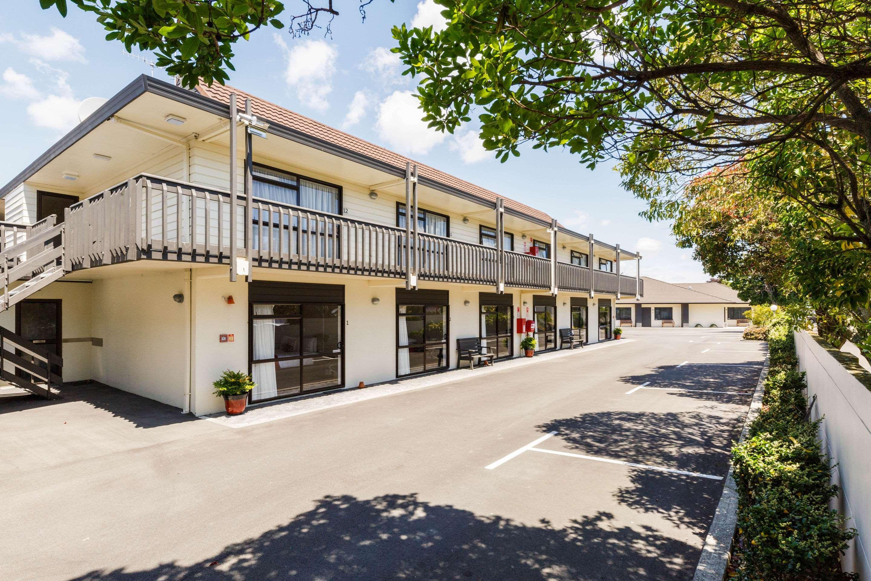 Kauri Court Motel Палмерстън Норт Екстериор снимка