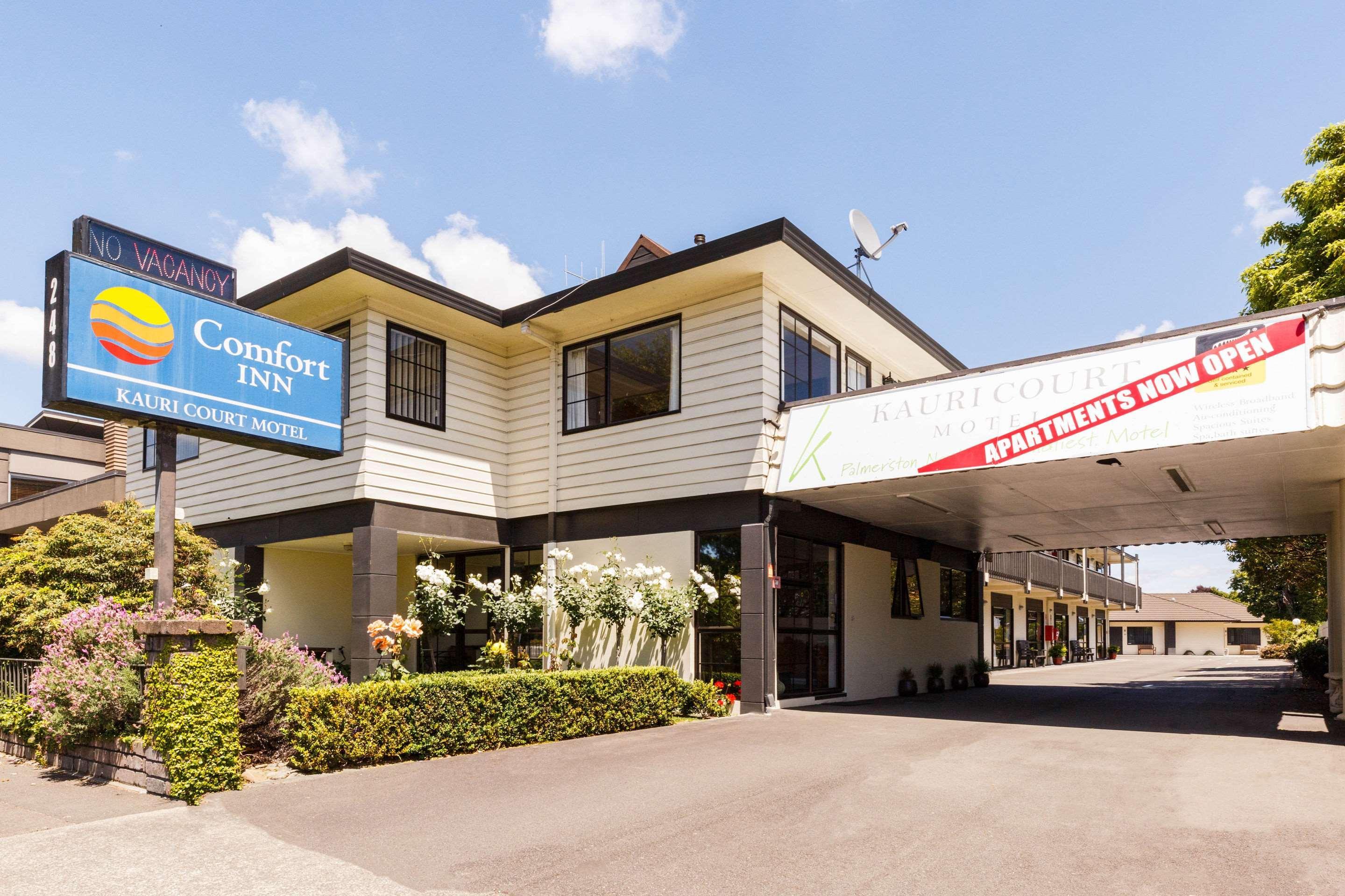 Kauri Court Motel Палмерстън Норт Екстериор снимка